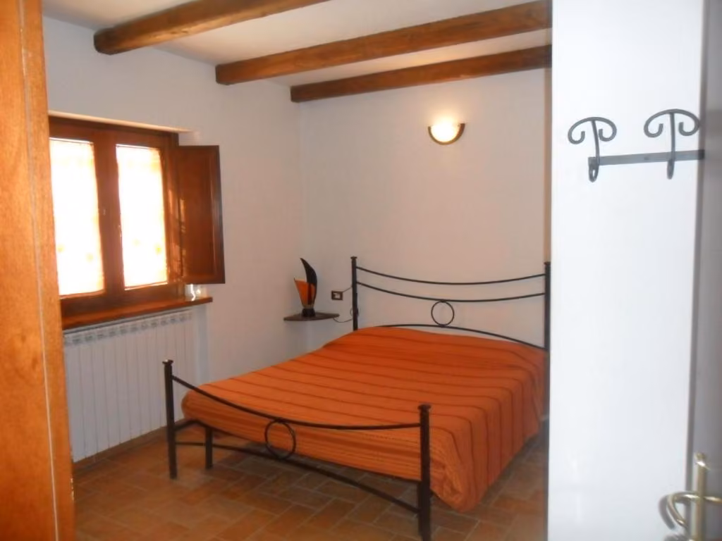 Dettaglio dei letti di una camera dell'Agriturismo "Al Peschio Pizzuto"